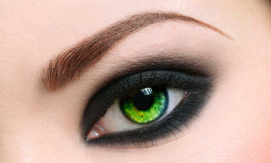 Image 1: Up to 50% Off Eyebrow Threading